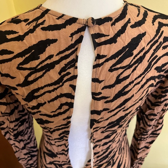 Reformation Womens Elegant Tiger Print Dress Size 4 NWT - Picture 12 of 14
